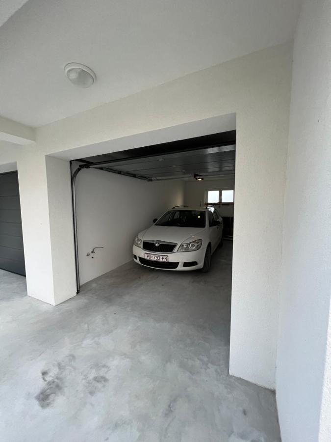 Sunset With Private Garage